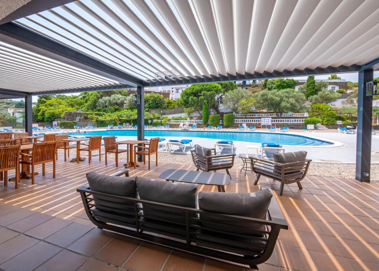 Hotel Calina Cadaqués Exteriör bild