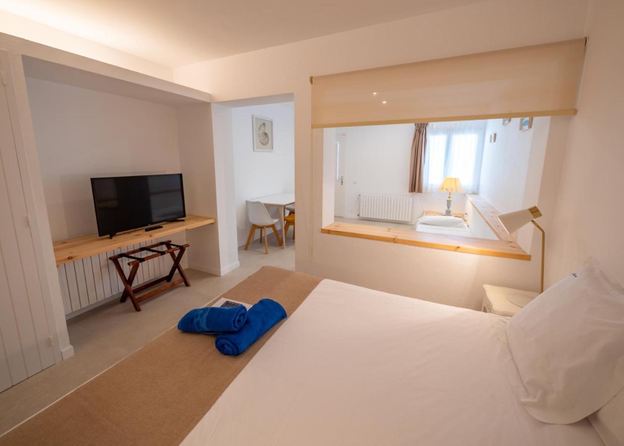 Hotel Calina Cadaqués Exteriör bild