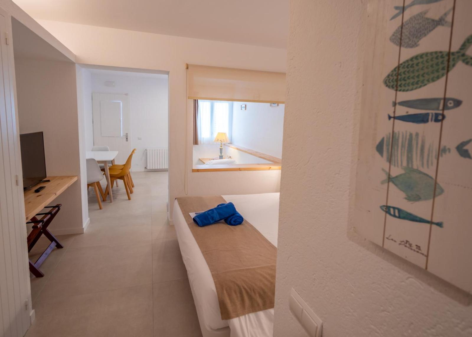 Hotel Calina Cadaqués Exteriör bild