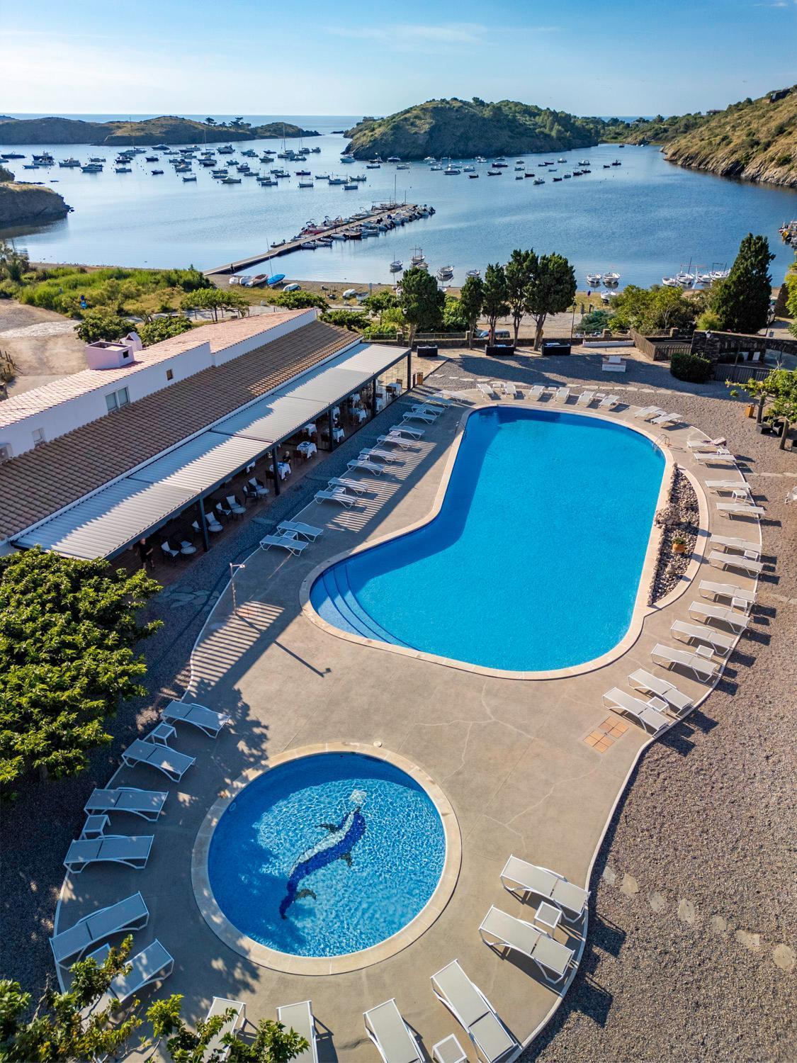 Hotel Calina Cadaqués Exteriör bild