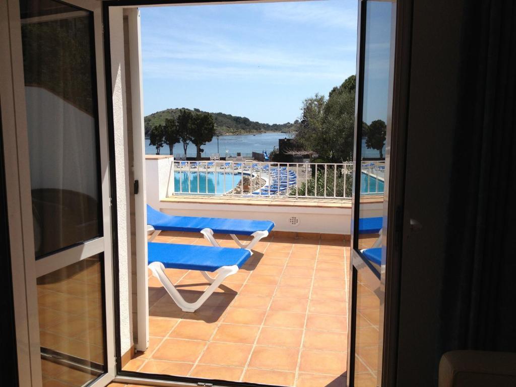 Hotel Calina Cadaqués Rum bild