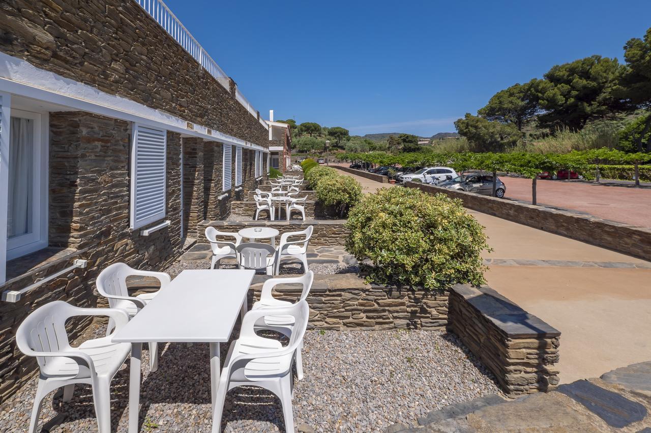 Hotel Calina Cadaqués Exteriör bild
