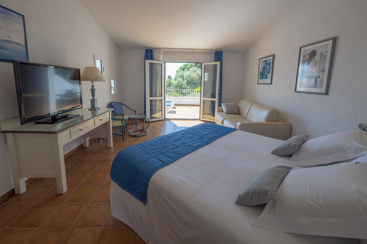 Hotel Calina Cadaqués Exteriör bild