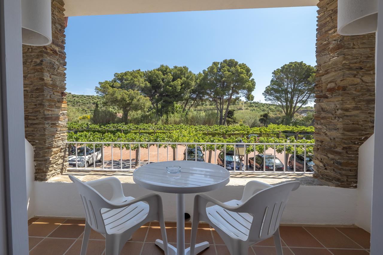 Hotel Calina Cadaqués Exteriör bild